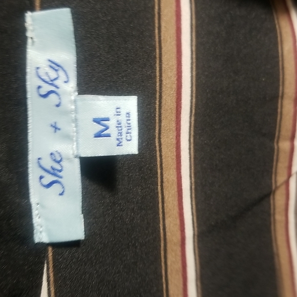 She+sky Top size M - Picture 6 of 6